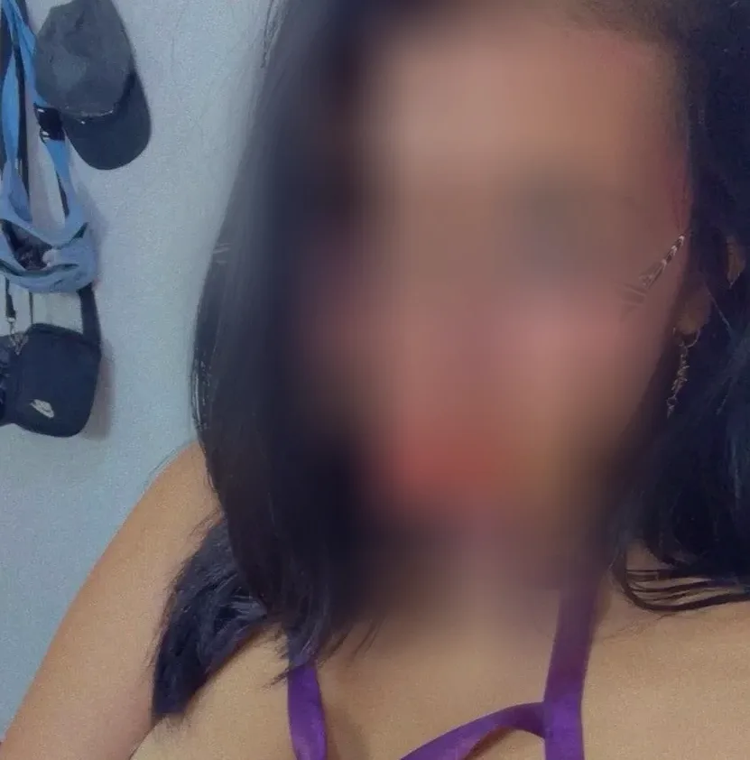 Aoife, 23