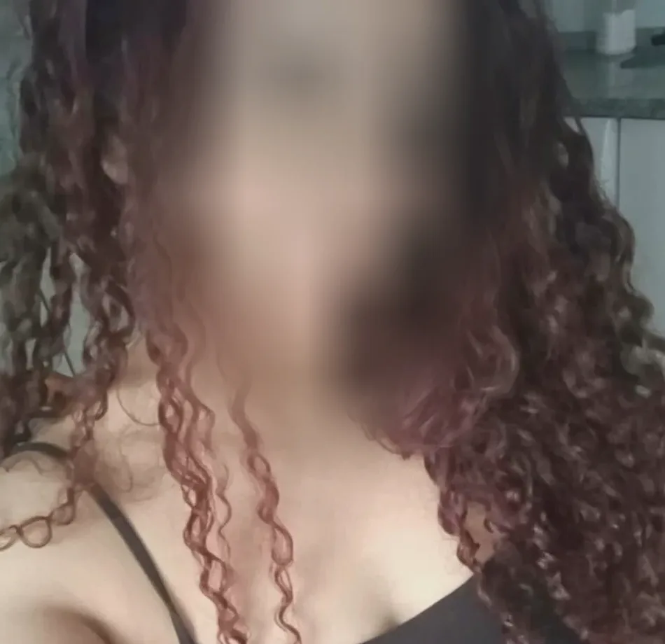 Bethany, 25