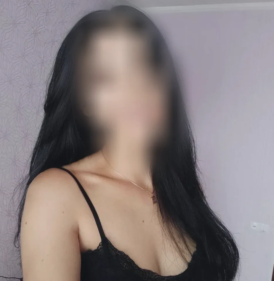 Molly, 29